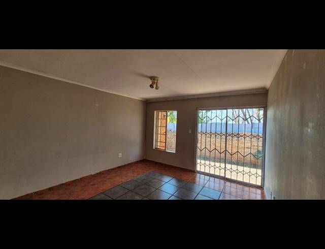 2 BEDROOM PROPERTY TO RENT IN ELDORAIGNE